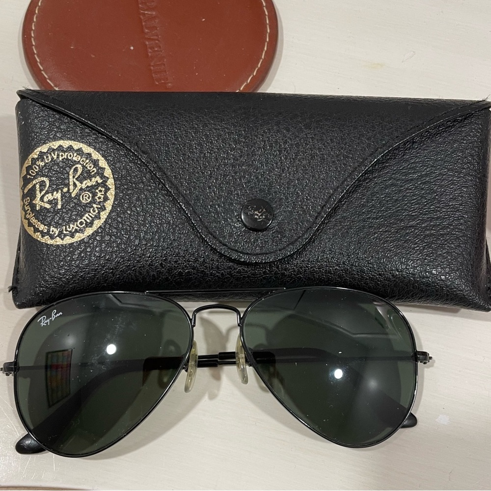 Sunglasses - Picture 3 of 3
